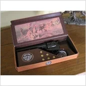 Repliki - broń - Hiszpania UNIKATOWY COLT PEACE MAKER Z 1873 W PUDLE - NABOJE - miniaturka - grafika 1