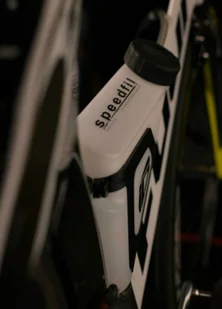 SPEEDFIL SPEEDFIL Bidon aerodynamiczny HYDRATION SYSTEM - Shakery i bidony sportowe - miniaturka - grafika 3