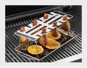 Akcesoria do grilla - Broil King Wieszak na podudzia z brytfanną (64152) BK-64152 - miniaturka - grafika 1