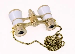 Levenhuk Broadway 325F biała (28817) - Lornetki - miniaturka - grafika 5