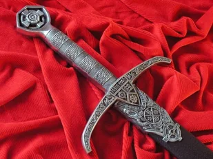 Płatnerze hiszpańscy OZDOBNY MIECZ ROBINA Z LOCKSLEY Z POCHWĄ - Repliki - broń Płatnerze hiszpańscy OZDOBNY MIECZ ROBINA Z LOCKSLEY Z POCHWĄ - Repliki - broń - miniaturka - grafika 1