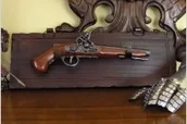 Repliki - broń - Hiszpania Pistolet SKAŁKOWY NA DREWNIANEJ - miniaturka - grafika 1