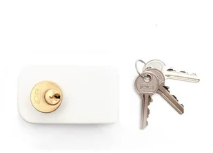 LOB Zamek nawierzchniowy dwubębenkowy 60 mm zasuwkowy biały - Zamki i wkładki - miniaturka - grafika 2