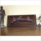 Repliki - broń - Hiszpania CUDNY PISTOLET NA DREWNIANEJ ZAWIESZCE - miniaturka - grafika 1