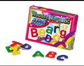 Zabawki interaktywne dla dzieci - Small Foot Design Magnetyczne literki (50 sztuk) - miniaturka - grafika 1