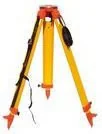 Sprzęt geodezyjny - Nedo statyw drewniany 1,05-1,70m ciężki na śruby 200533 - miniaturka - grafika 1