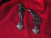 Repliki - broń - Hiszpania ZESTAW MYŚLIWSKICH WIESZAKÓW SREBRNYCH - miniaturka - grafika 1