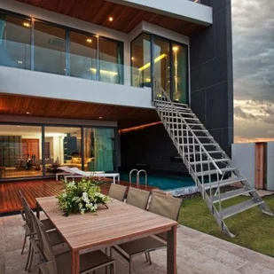 Słupek do schodów zewnętrznych Atrium Step - Balustrady i akcesoria - miniaturka - grafika 2