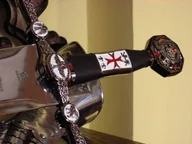 Repliki - broń - Płatnerze hiszpańscy DUŻY MIECZ ZAKONU TEMPLARIUSZY REPLIKI MIECZY - miniaturka - grafika 1