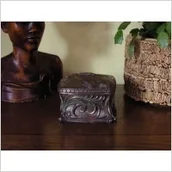 Figurki dekoracyjne - Veronese SECESYJNA SZKATUŁKA Z KOBIETĄ - miniaturka - grafika 1