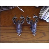 Repliki - akcesoria - Płatnerze hiszpańscy ZESTAW WIESZAKÓW SREBRNE JELENIE - miniaturka - grafika 1