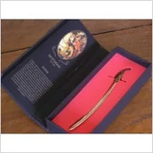 Repliki - broń - Płatnerze hiszpańscy NOŻYK DO LISTÓW MINIATURKA - SZABLA KARABELA W PUDEŁKU - miniaturka - grafika 1