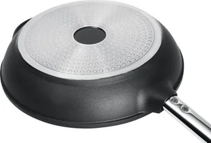 Patelnia indukcyjna Profi Line z odlewu aluminium powlekana tytanem śr. 320 mm - Hendi 629345 - Patelnie - miniaturka - grafika 2