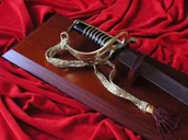 Repliki - broń - Płatnerze hiszpańscy GŁADKA SZABLA POLSKA KAWALERYJSKA WZ.1917 NA TABLO - miniaturka - grafika 1