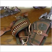 Repliki - akcesoria - Denix BRĄZOWY PAS Z NABOJAMI NA DWA REWOLWERY SKÓRA - miniaturka - grafika 1