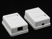 Kable komputerowe i do monitorów - Netrack gniazdo kompletne natynkowe 1xWtyk RJ-45 8p8c FTP Cat5e LSA 106-10 - miniaturka - grafika 1