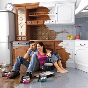 V33 Farba renowacyjna Płytki Ceramiczne 0 75 l biały - Farby do metalu - miniaturka - grafika 2