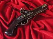 Repliki - broń - WŁOCHY ZŁOTY WŁOSKI PISTOLET Z ZAMKIEM SKAŁKOWYM - miniaturka - grafika 1