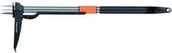 Pozostałe narzędzia ogrodowe - Fiskars Teleskopowy wyrywacz do chwastów W82 (139920) - miniaturka - grafika 1
