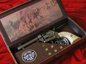 Repliki - broń - Hiszpania COLT PEACE MAKER 1873r SINGLE ACTION ARMY CAL 45 krótki polerowany koś - miniaturka - grafika 1