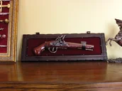 Repliki - broń - Hiszpania PISTOLET SKAŁKOWY NA DREWNIANEJ ZAWIESZCE z 1781 r. - miniaturka - grafika 1