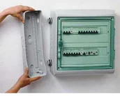 Rozdzielnie elektryczne - Schneider SKRZYNKA ROZDZIELNIA RN 2X18 IP65 KAEDRA 13965 - miniaturka - grafika 1