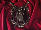 Repliki - broń - Hiszpania UNIKATOWA RODOWA PANOPLIA RYCERSKA - miniaturka - grafika 1