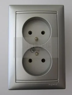 Legrand Gniazdo ścienne VALENA Podwójne moduł z/u 770278 aluminium - Gniazdka elektryczne - miniaturka - grafika 3